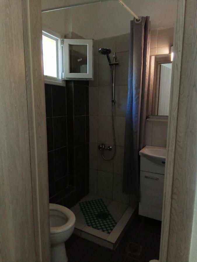 Irina Haus Apartamento Gerakini Exterior foto